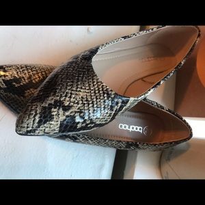 New Boohoo Flats